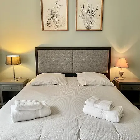 La Bateliere, Avec Patio Prive Apartment *