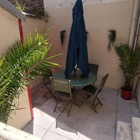 La Bateliere, Avec Patio Prive Apartmán